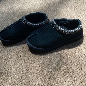 Ugg moccasins